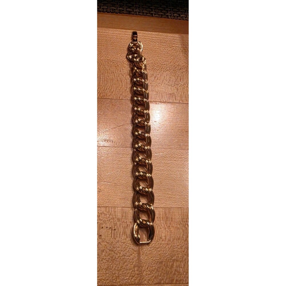 Vintage Avon Gold Tone Twisted Curb Chain Link Bracelet Signed AVON Fold Over